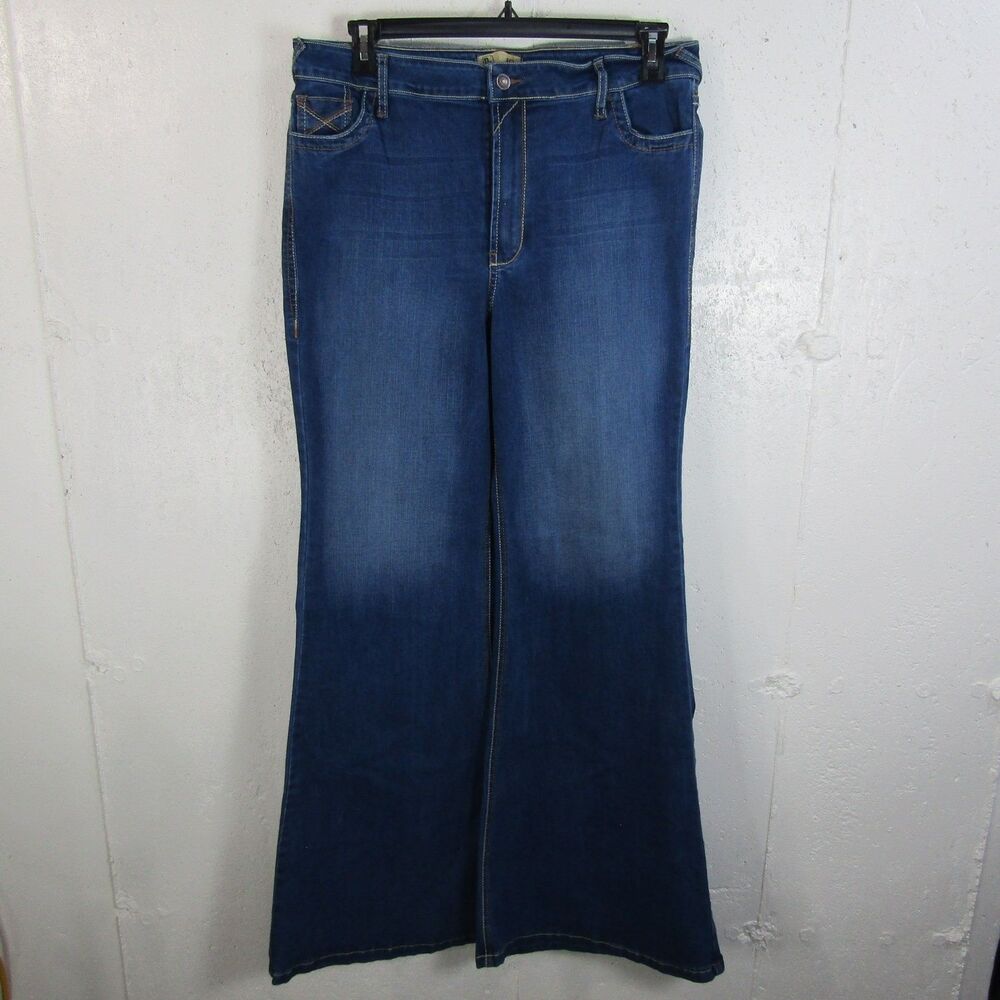 D&A Boot Co. Women's Size 19 Western High Rise Bootcut Jeans Medium Wash NWT